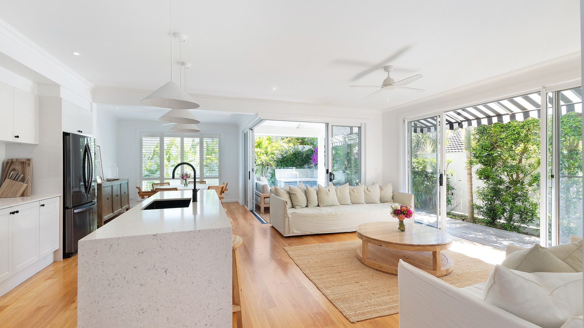 24 Cooper Street, Byron Bay NSW 2481 - photo 2