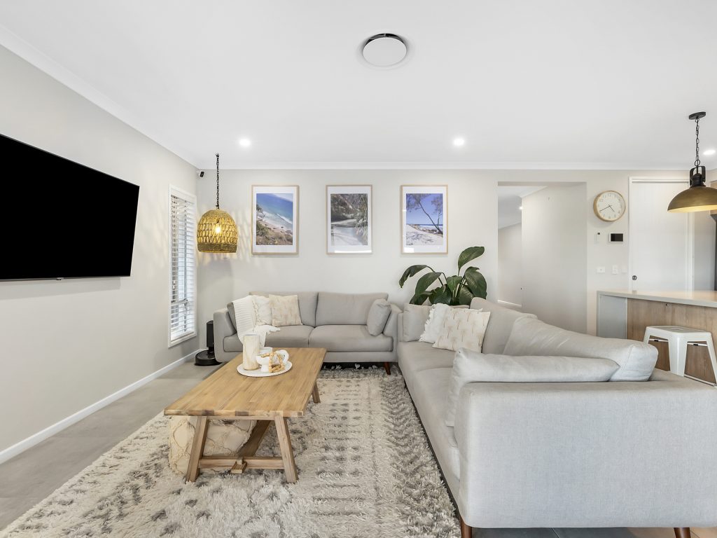 17 Dent Crescent, Cumbalum NSW 2478 - photo 4
