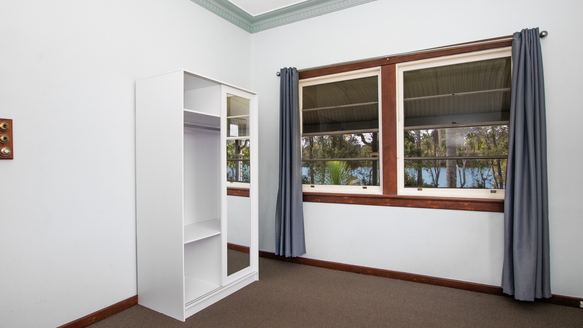 Sold - 95 Riverbank Road - New Property in Pimlico - Real Estate by Adam & Maxine Gaiter