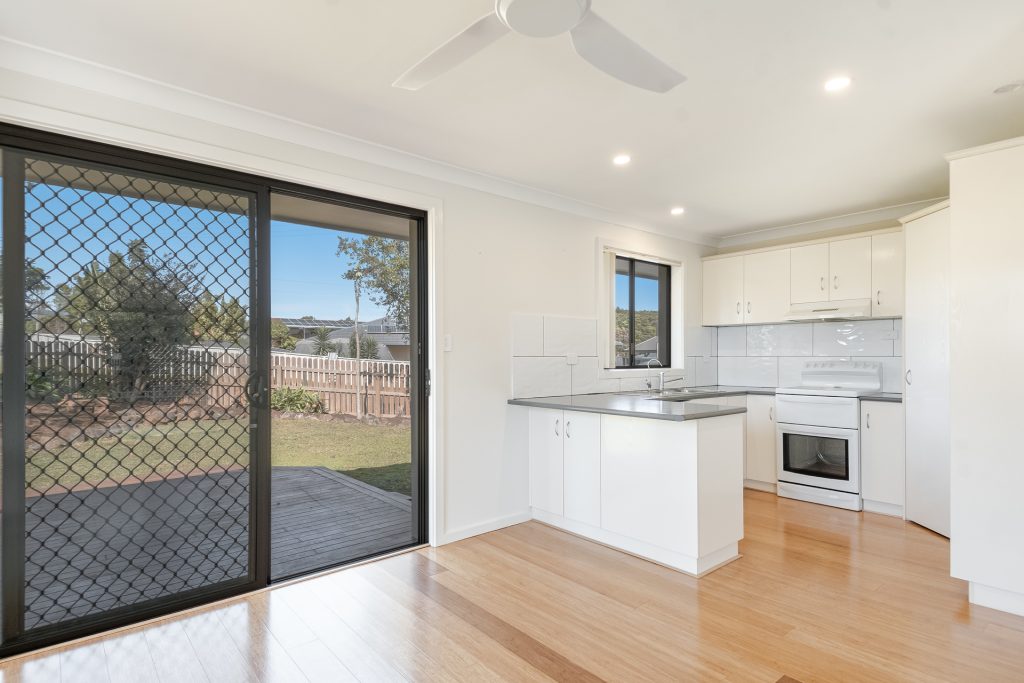 21 Suncrest Avenue, Alstonville NSW 2477 - photo 4