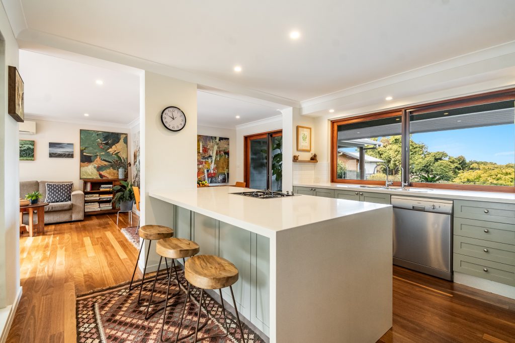 6 Castle Drive, Lennox Head NSW 2478 - photo 4