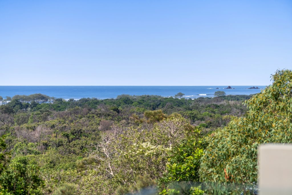 4/22 Mahogany Drive, Byron Bay NSW 2481 - photo 3