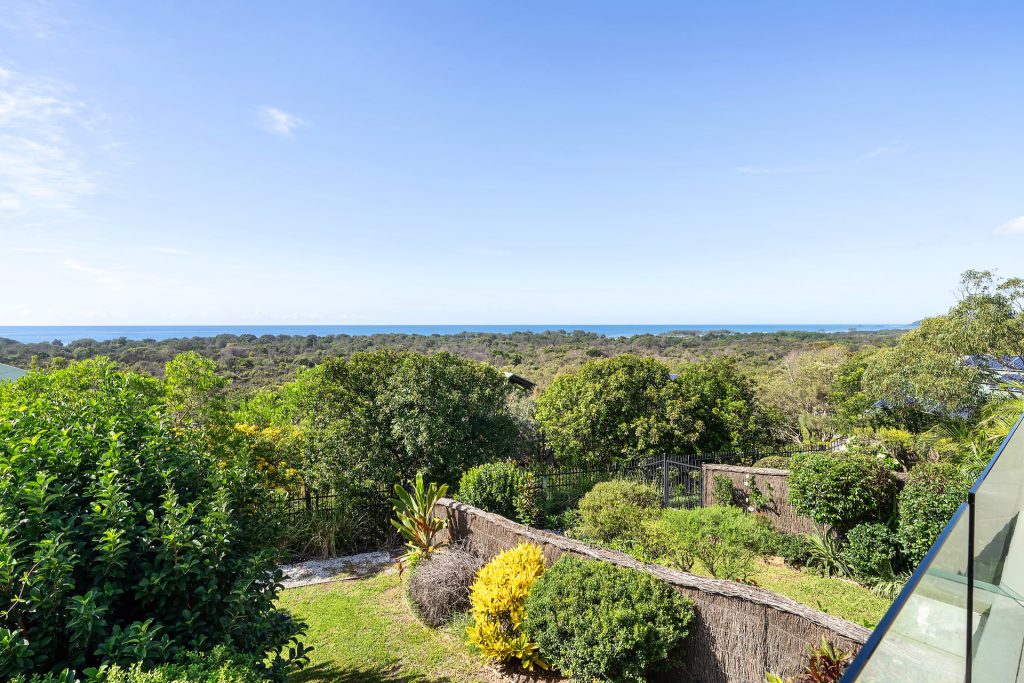 4/22 Mahogany Drive, Byron Bay NSW 2481 - photo 4