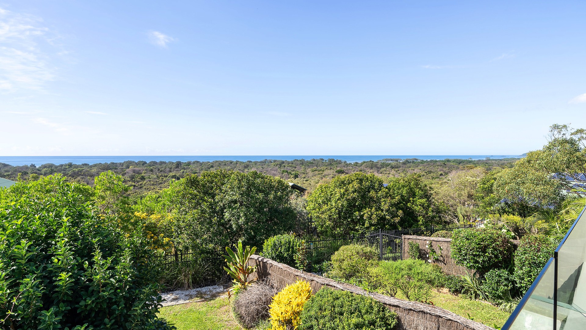 4/22 Mahogany Drive, Byron Bay NSW 2481 - photo 4