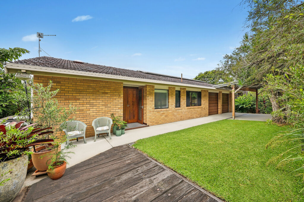 Sold - 7 Weeronga Way - New Property in Ocean Shores - Real Estate by Tezu Harrison