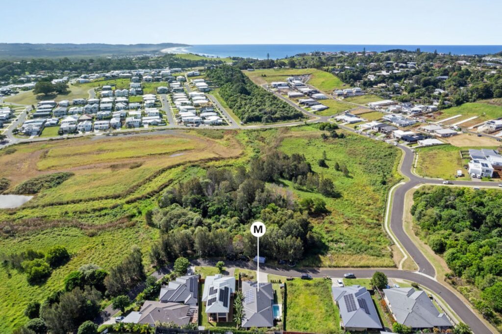 7 Sailfish Avenue, Lennox Head NSW 2478 - photo 17