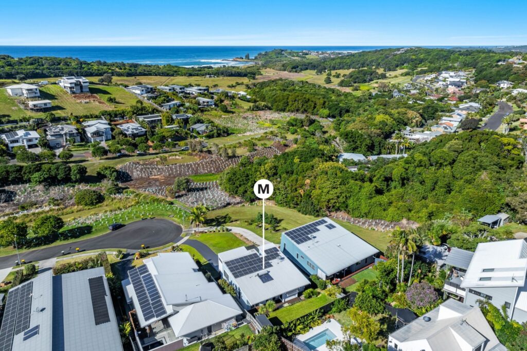 18 Brolga Place, Lennox Head NSW 2478 - photo 2