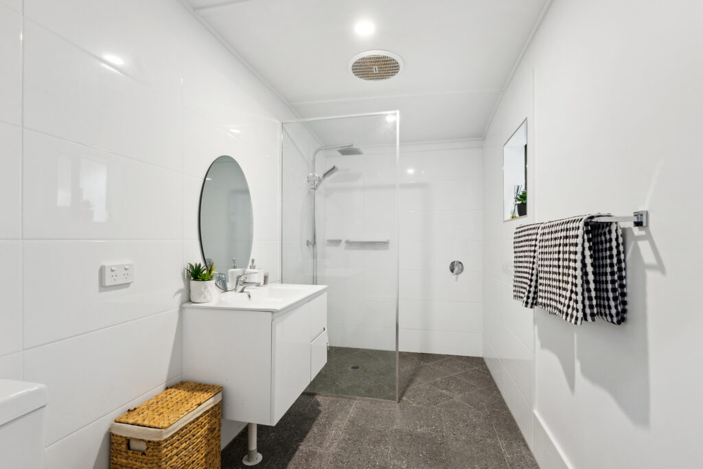 Sold - 100 Baraang Drive - New Property in Broadwater - Real Estate by Adam & Maxine Gaiter