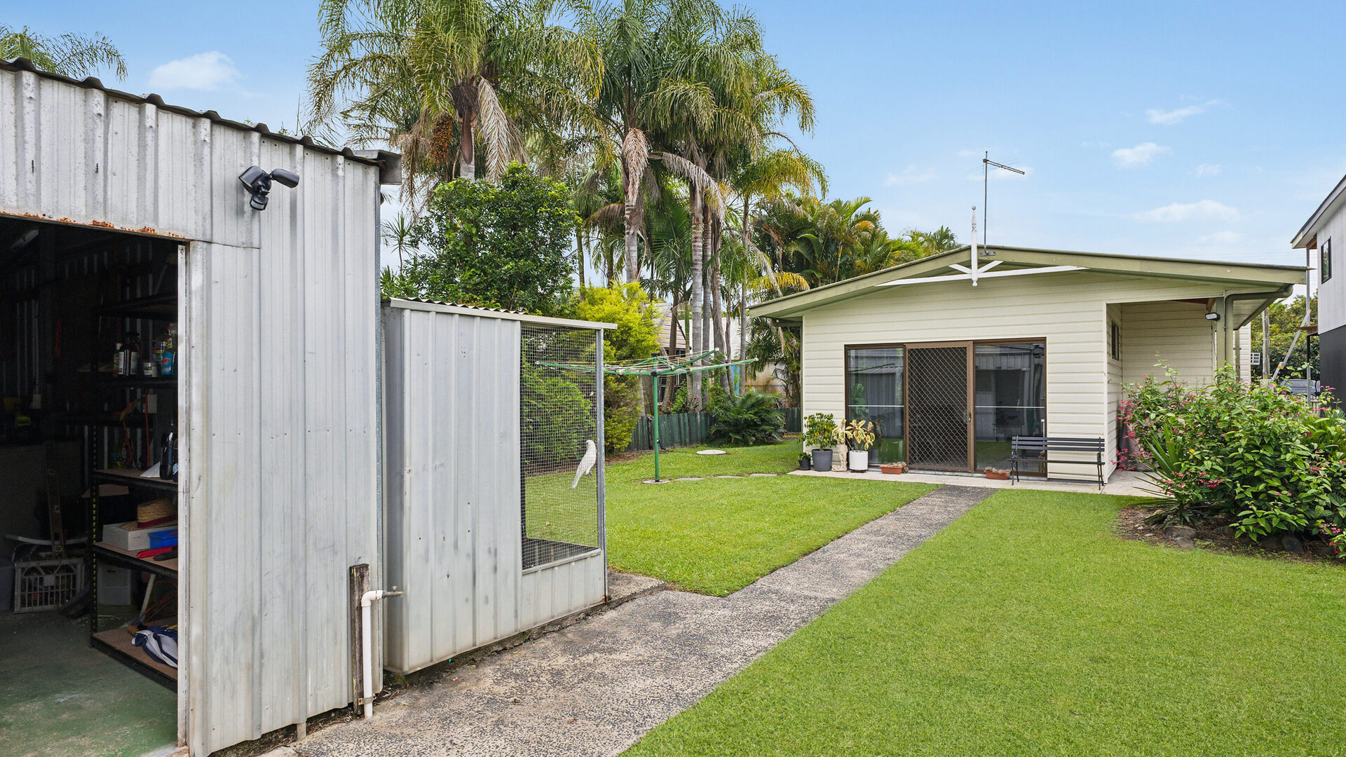 Sold - 100 Baraang Drive - New Property in Broadwater - Real Estate by Adam & Maxine Gaiter