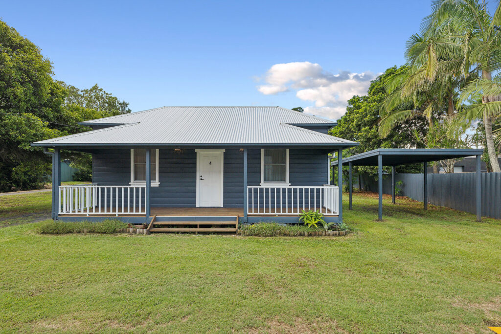 Sold - 4 Wharf Street - New Property in Broadwater - Real Estate by Adam & Maxine Gaiter