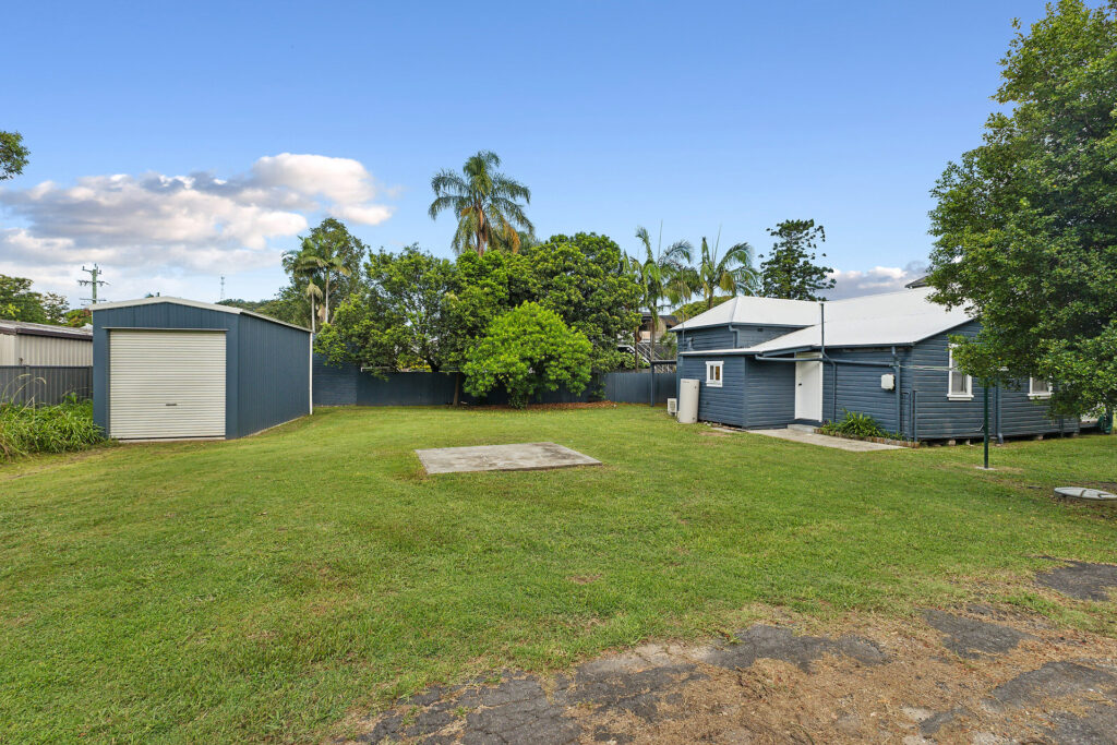 Sold - 4 Wharf Street - New Property in Broadwater - Real Estate by Adam & Maxine Gaiter