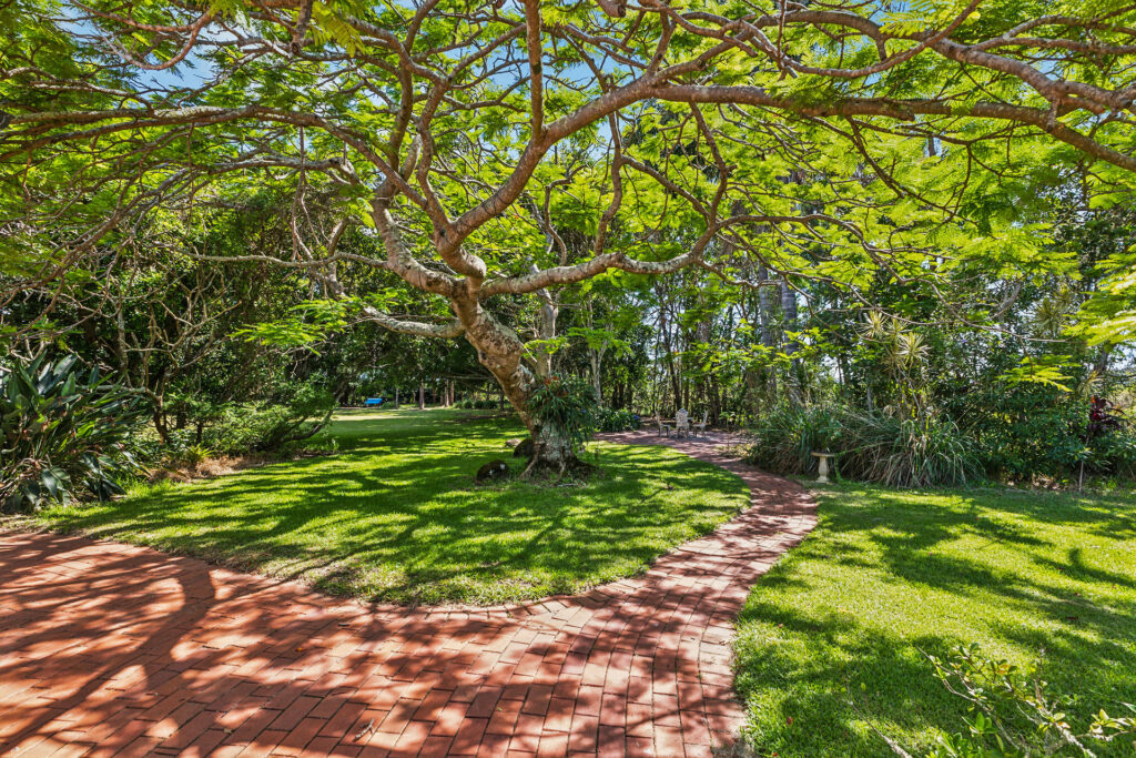 Sold - 998 River Drive - New Property in Keith Hall - Real Estate by Glenn Mills Sarah Sommerfeld