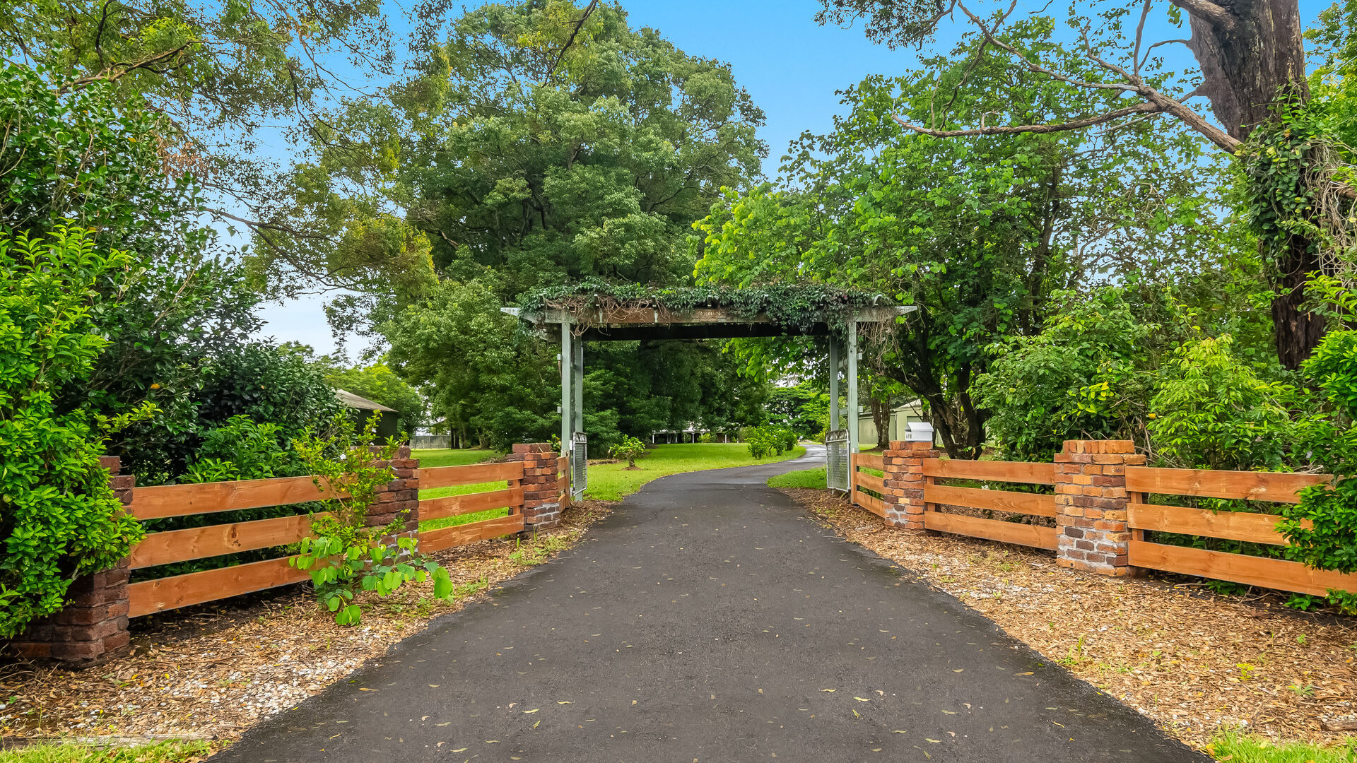Sold - 698 Uralba Road - New Property in Lynwood - Real Estate by Nick Bordin