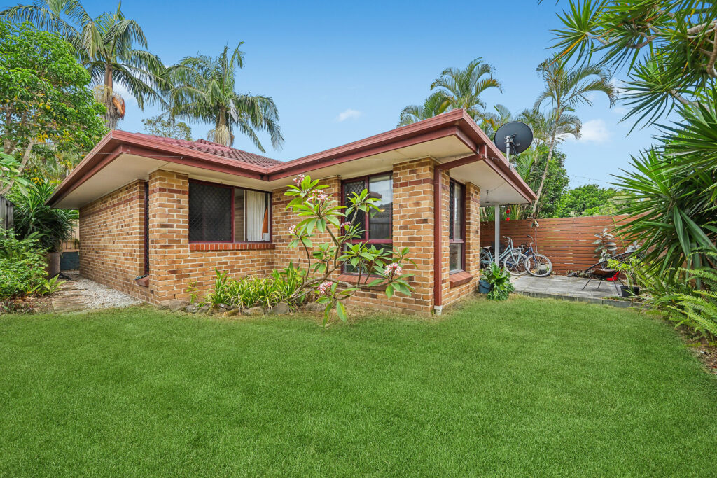 Sold - 2/5 Jackwood Court - New Property in Suffolk Park - Real Estate by Ian Daniels