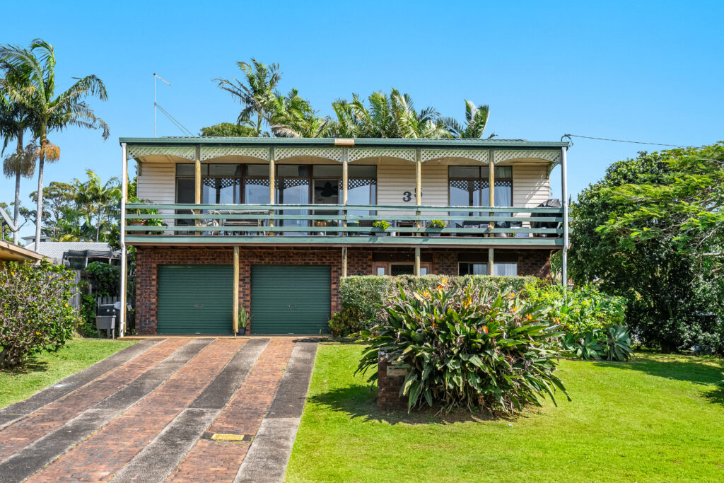 Sold - 35 Sandstone Crescent - New Property in Lennox Head - Real Estate by Nick Bordin