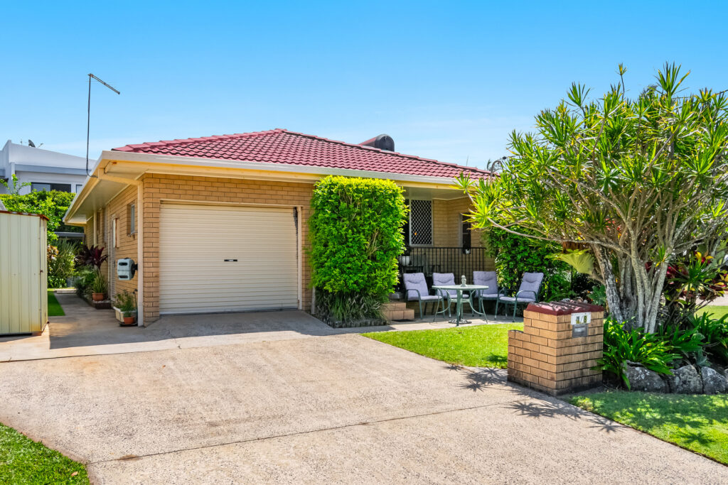 Sold - 1&2/8 Tresise Place - New Property in Lennox Head - Real Estate by Nick Bordin