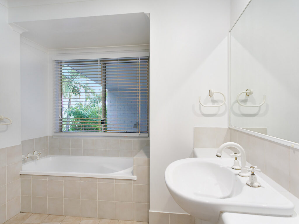 Sold - 9 Sefton Place - New Property in Robina - Real Estate by McGrath 