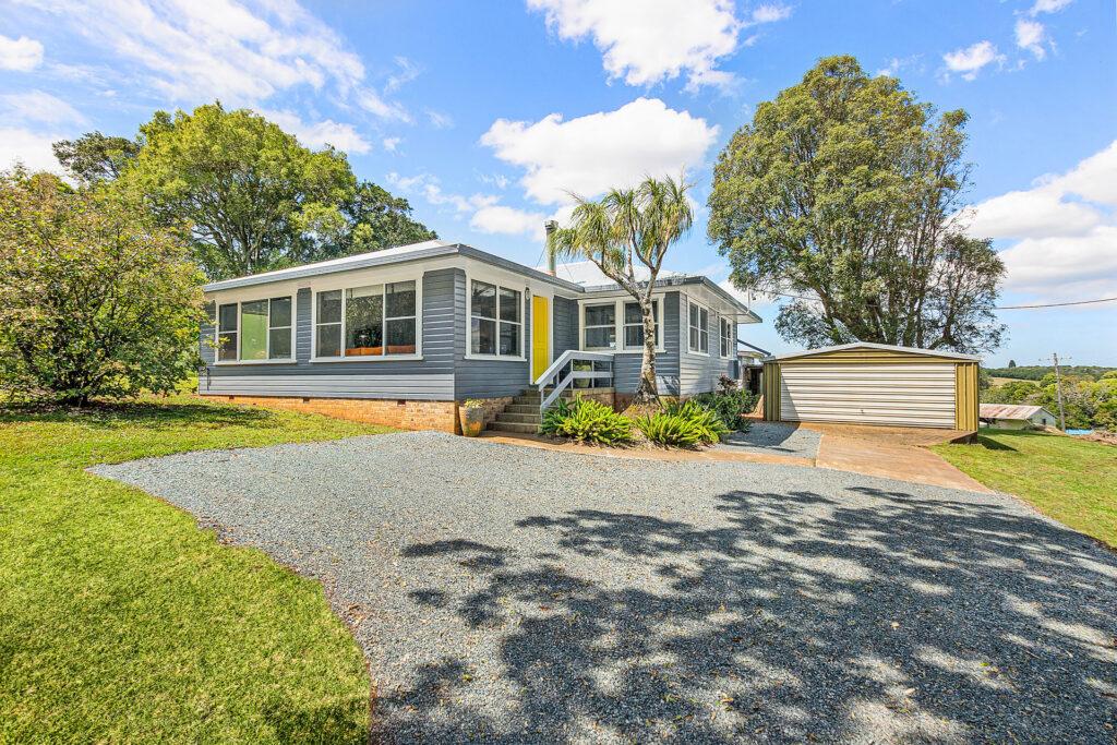 Sold - 690 Cowlong Road - New Property in Eltham - Real Estate by Bill Johnston