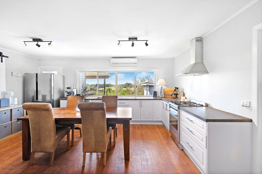 Sold - 690 Cowlong Road - New Property in Eltham - Real Estate by Bill Johnston