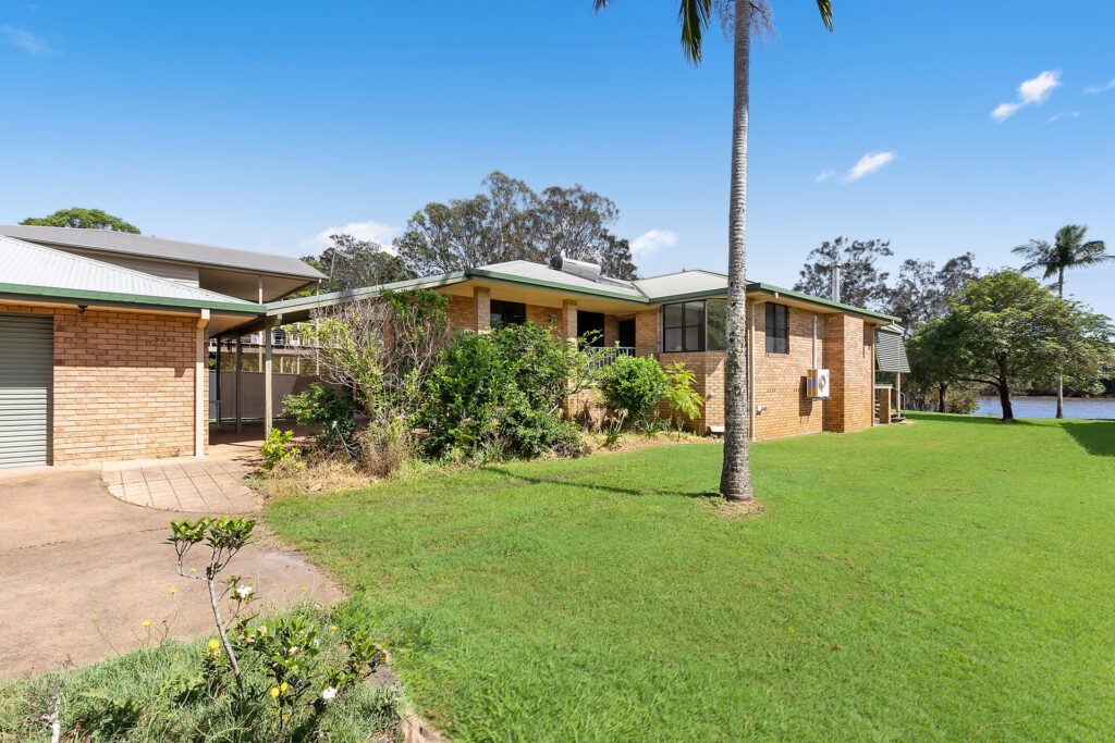 Sold - 24 Rileys Hill Road - New Property in Broadwater - Real Estate by Adam & Maxine Gaiter