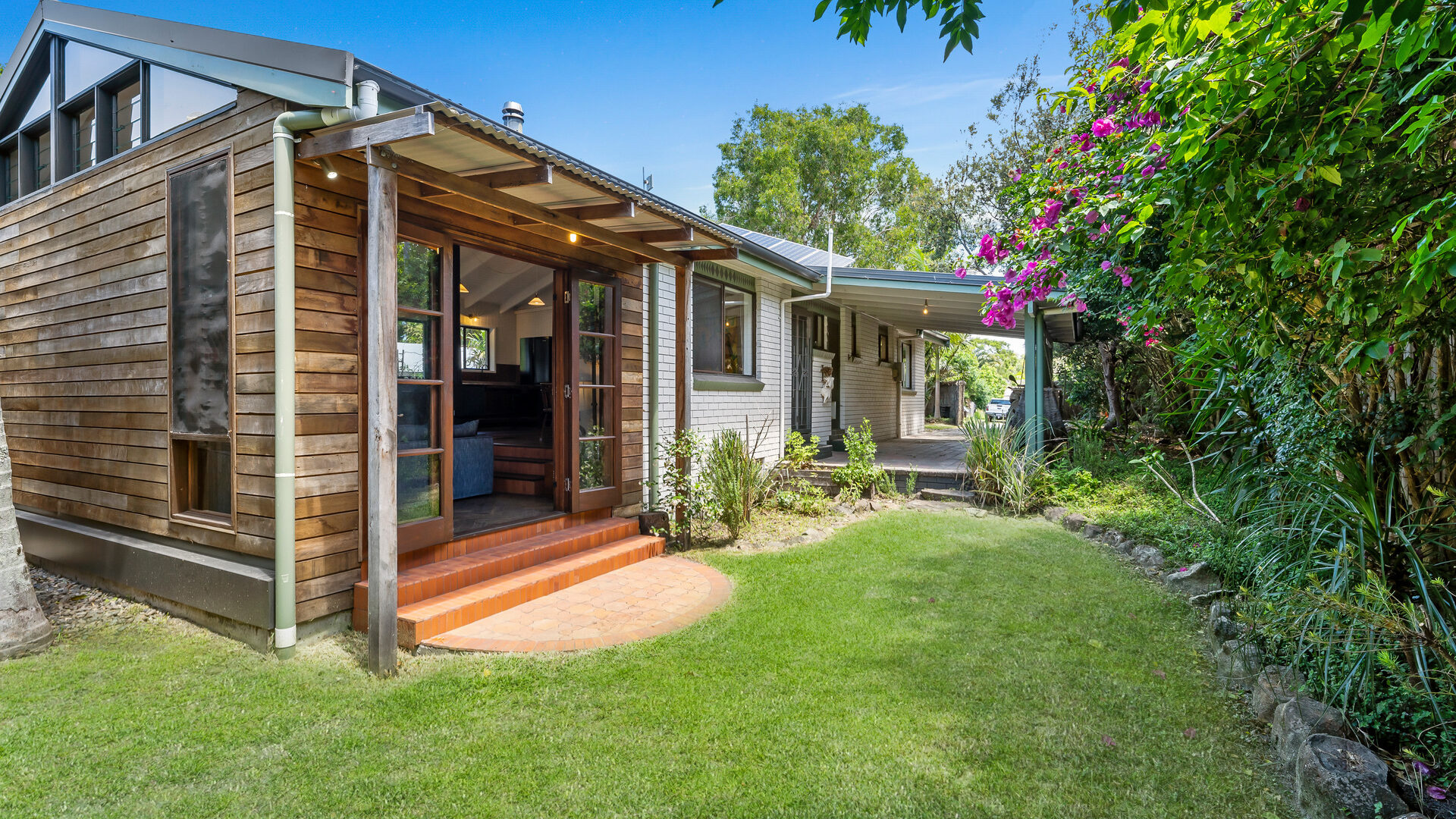Sold - 35 Belongil Crescent - New Property in Byron Bay - Real Estate by Nick Dunn