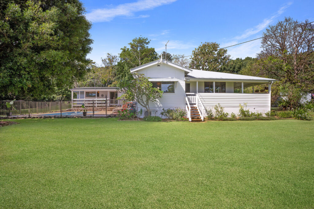 Sold - 809 Boatharbour Road - New Property in Eltham - Real Estate by Bill Johnston