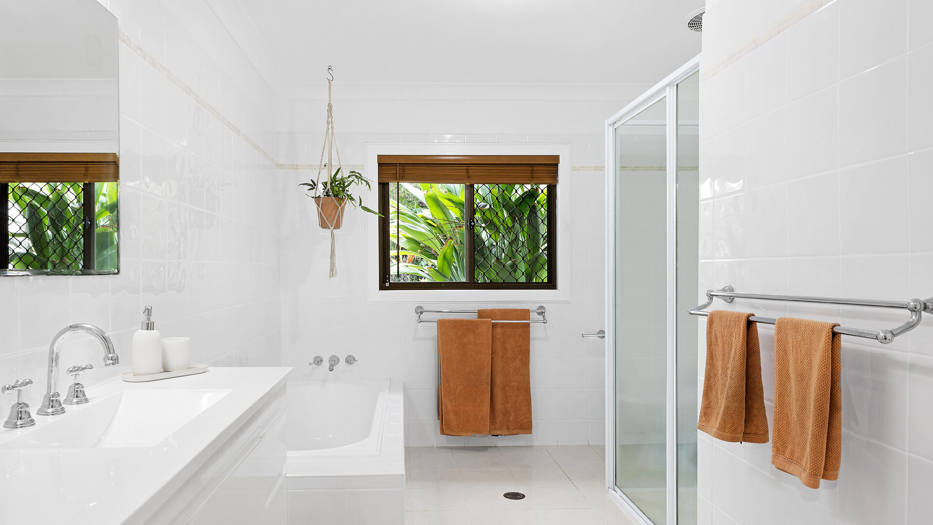 Sold - 809 Boatharbour Road - New Property in Eltham - Real Estate by Bill Johnston