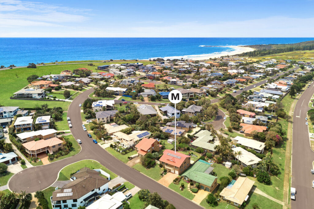Sold - 43 Killarney Crescent - New Property in Skennars Head - Real Estate by Glenn Mills Sarah Sommerfeld