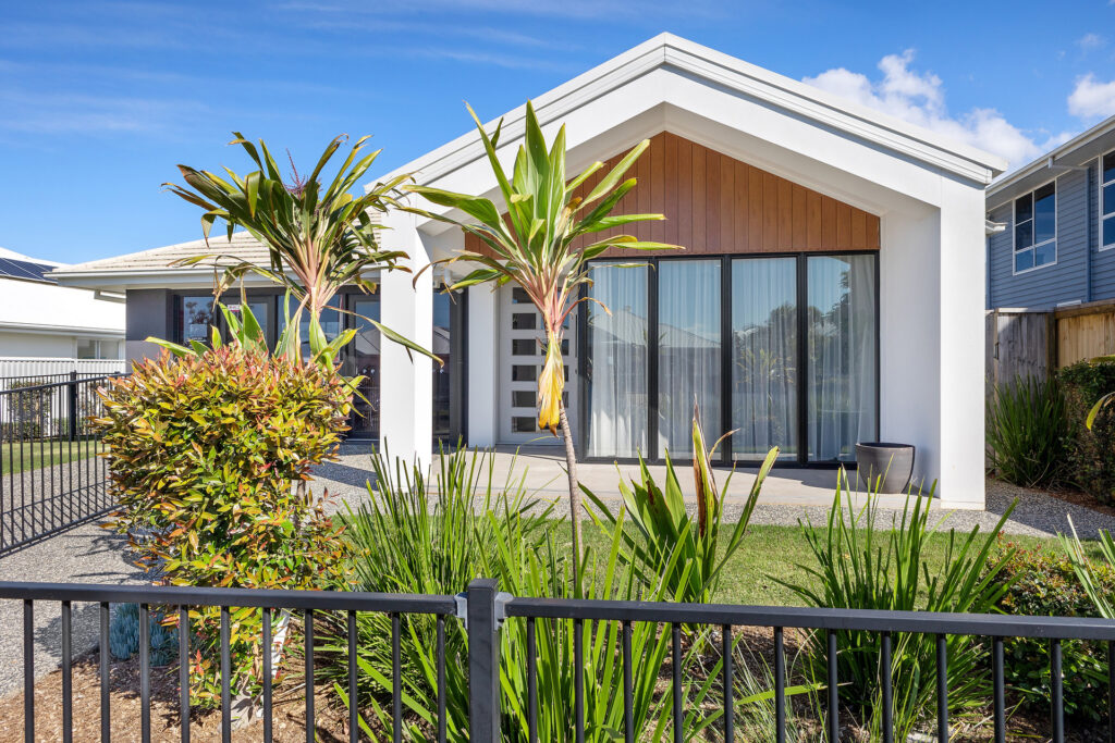 Sold - 6 Lawrence Rise - New Property in Cumbalum - Real Estate by Glenn Mills Sarah Sommerfeld
