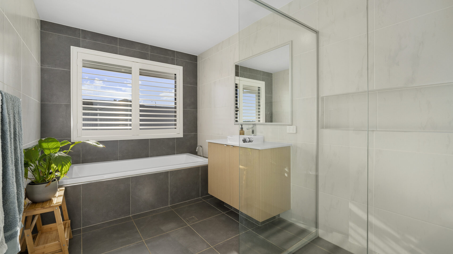 Sold - 7 Eclipse Crescent - New Property in Cumbalum - Real Estate by Jamie Marshall