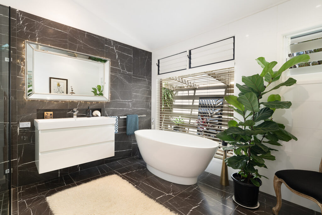 Sold - 90 Alcorn Street - New Property in Suffolk Park - Real Estate by Ian Daniels