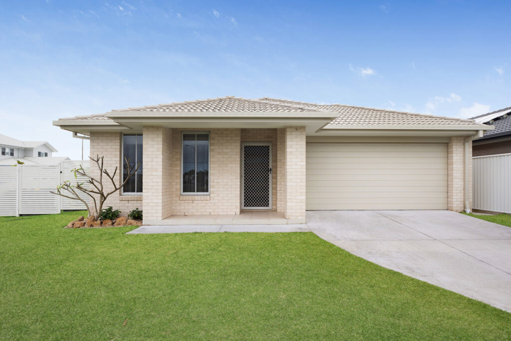 Sold - 8 Killala Avenue - New Property in Ballina - Real Estate by Glenn Mills Sarah Sommerfeld