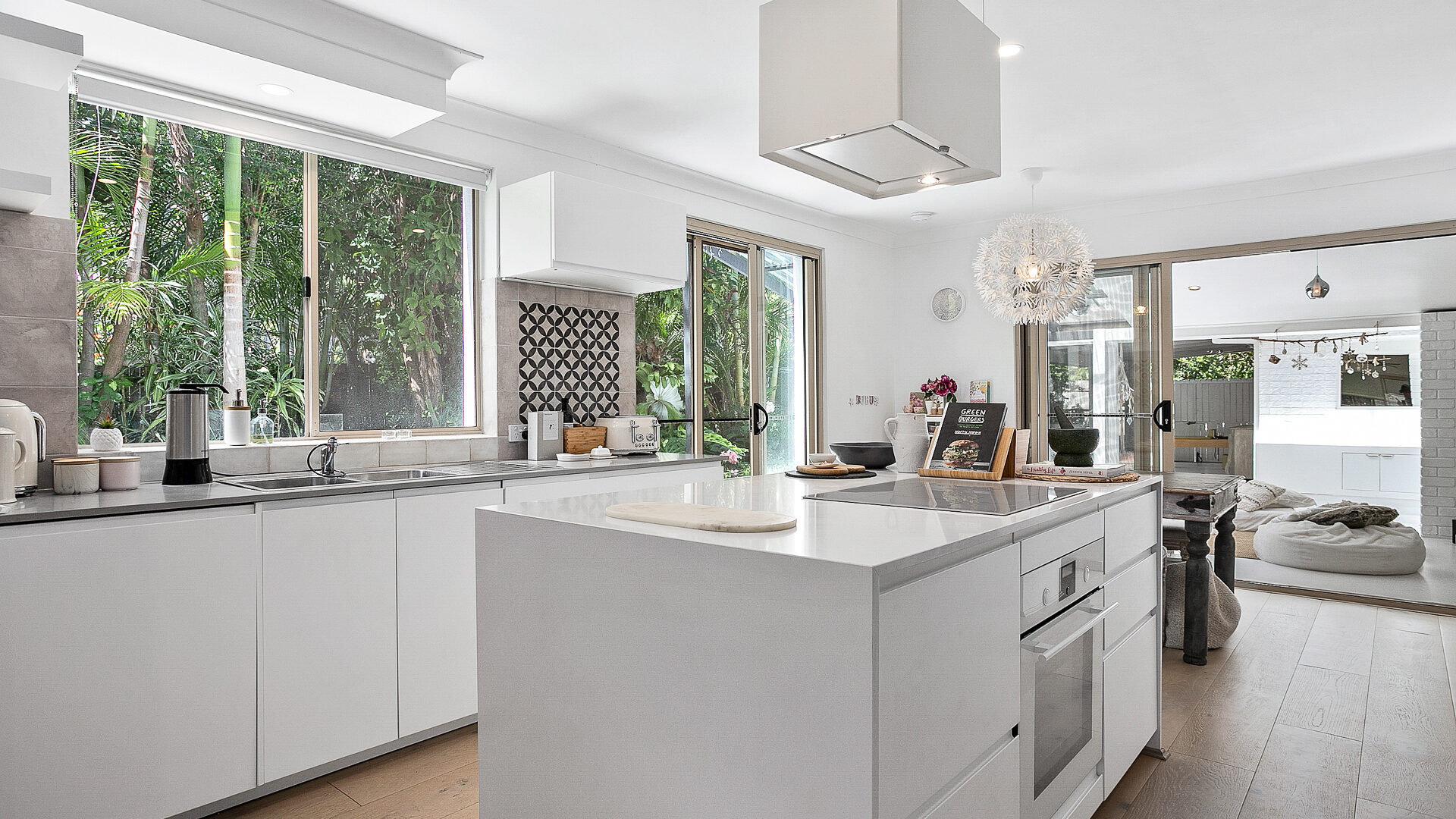 Sold - 1/86-88 Bangalow Road - New Property in Byron Bay - Real Estate by Nick Dunn