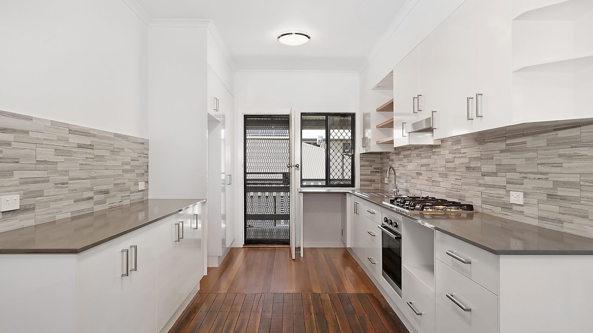 Sold - 22 Little Pitt Street - New Property in Broadwater - Real Estate by Adam & Maxine Gaiter