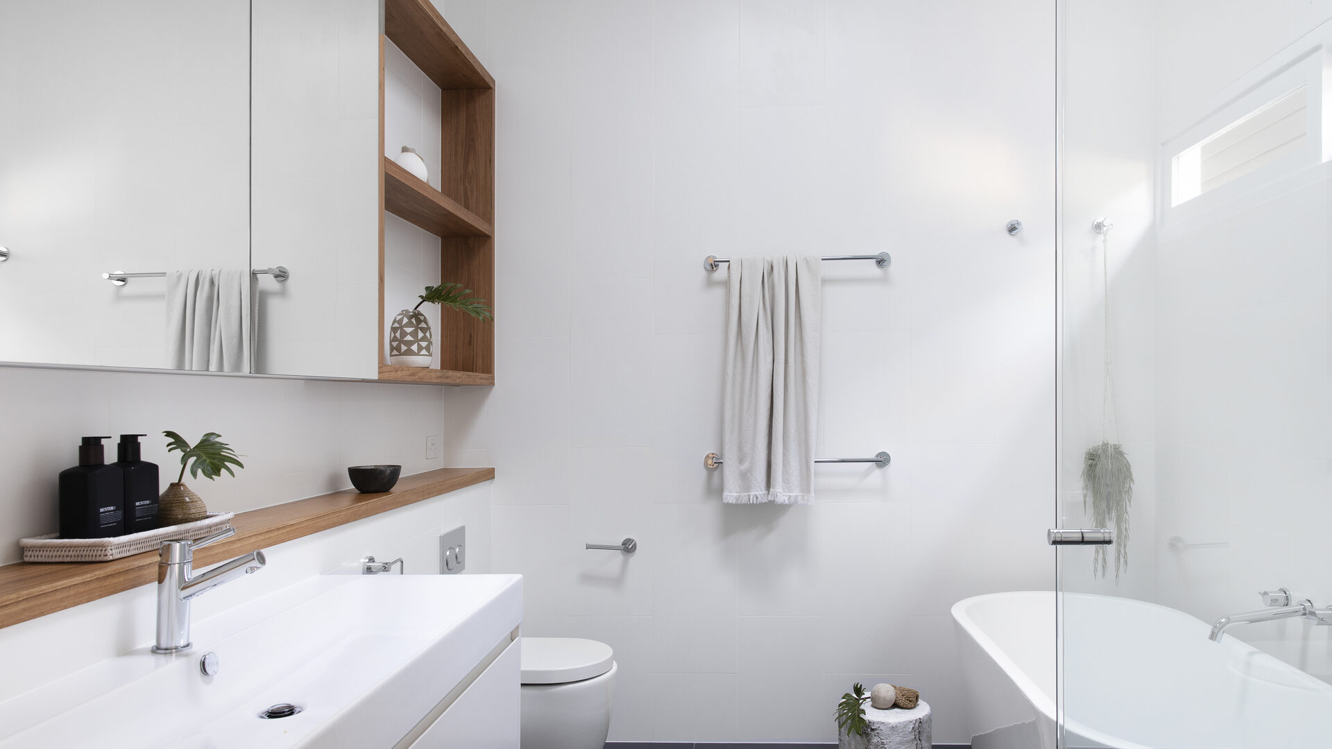 Sold - 43 Kingsley Street - New Property in Byron Bay - Real Estate by Nick Dunn