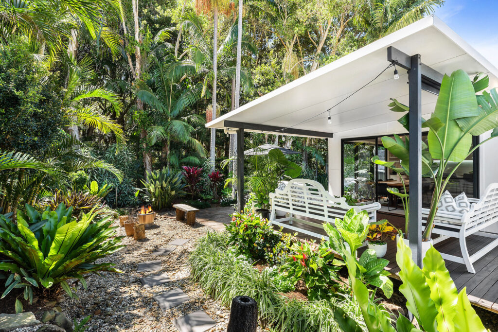 Sold - 26 Bottlebrush Crescent - New Property in Suffolk Park - Real Estate by McGrath 