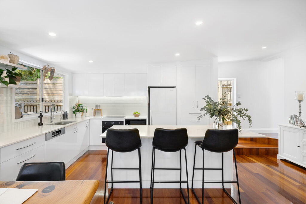 Sold - 26 Bottlebrush Crescent - New Property in Suffolk Park - Real Estate by McGrath 