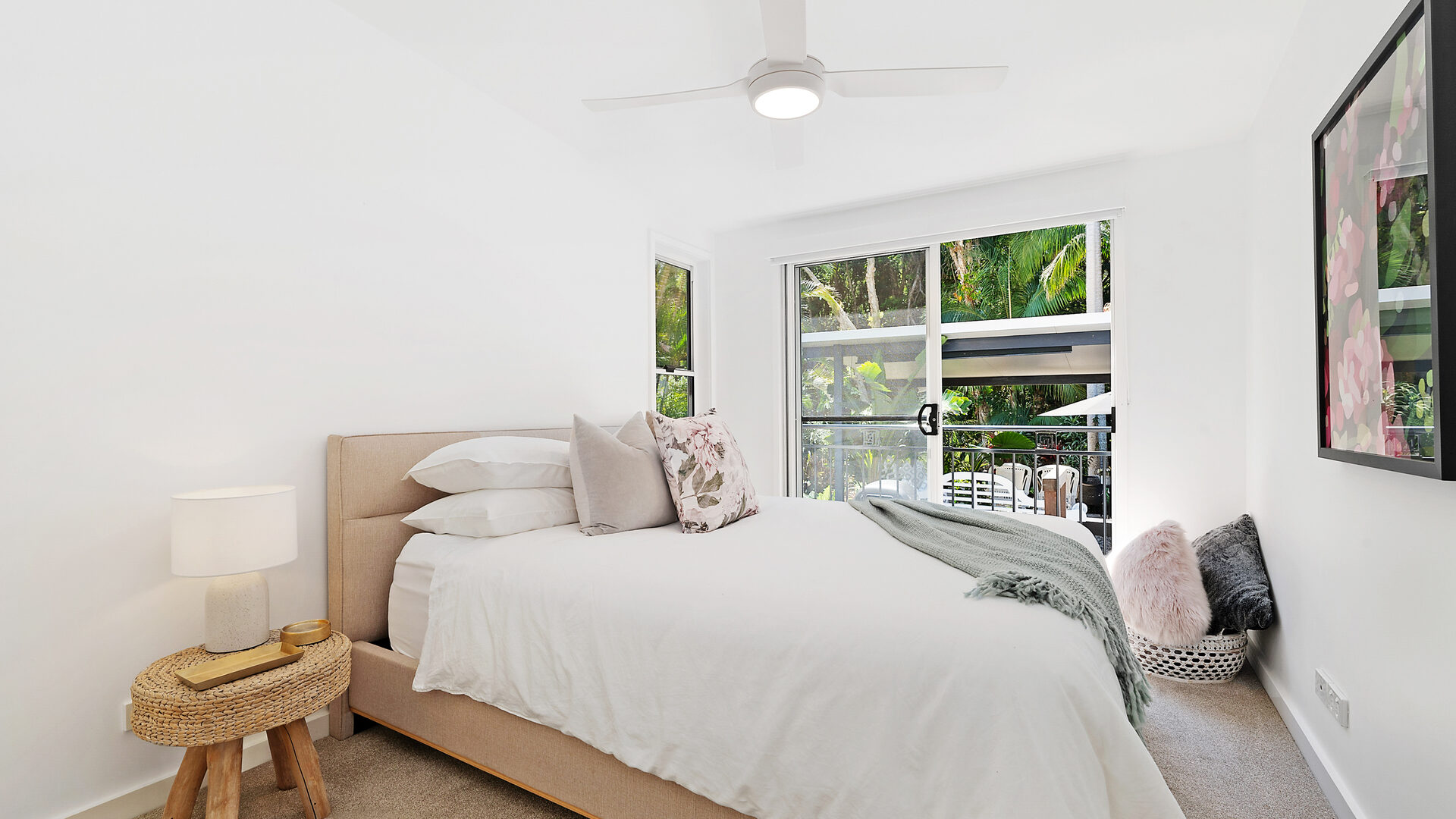 Sold - 26 Bottlebrush Crescent - New Property in Suffolk Park - Real Estate by McGrath 