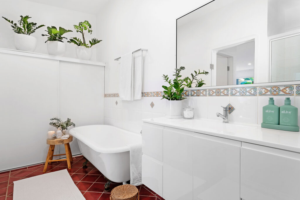 Sold - 26 Bottlebrush Crescent - New Property in Suffolk Park - Real Estate by McGrath 