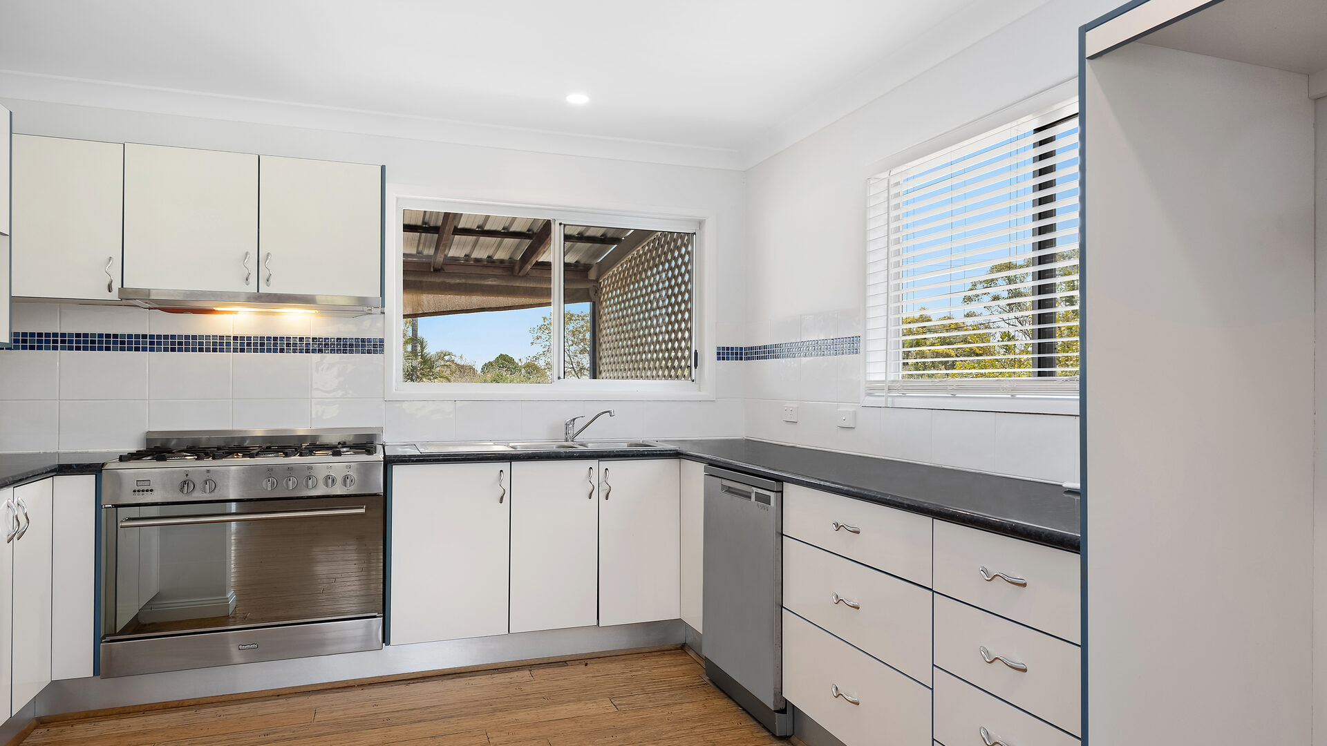 Sold - 11 Hills Road - New Property in Rileys Hill - Real Estate by Adam & Maxine Gaiter
