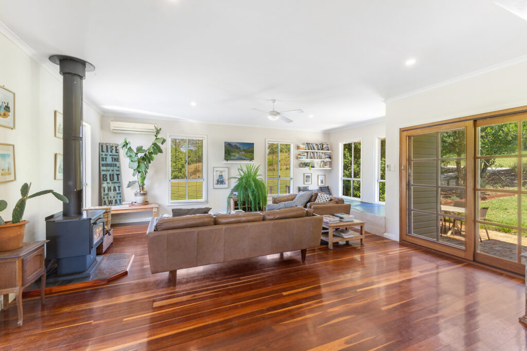 Sold - 4 Bartletts Lane - New Property in Meerschaum Vale - Real Estate by Bill Johnston