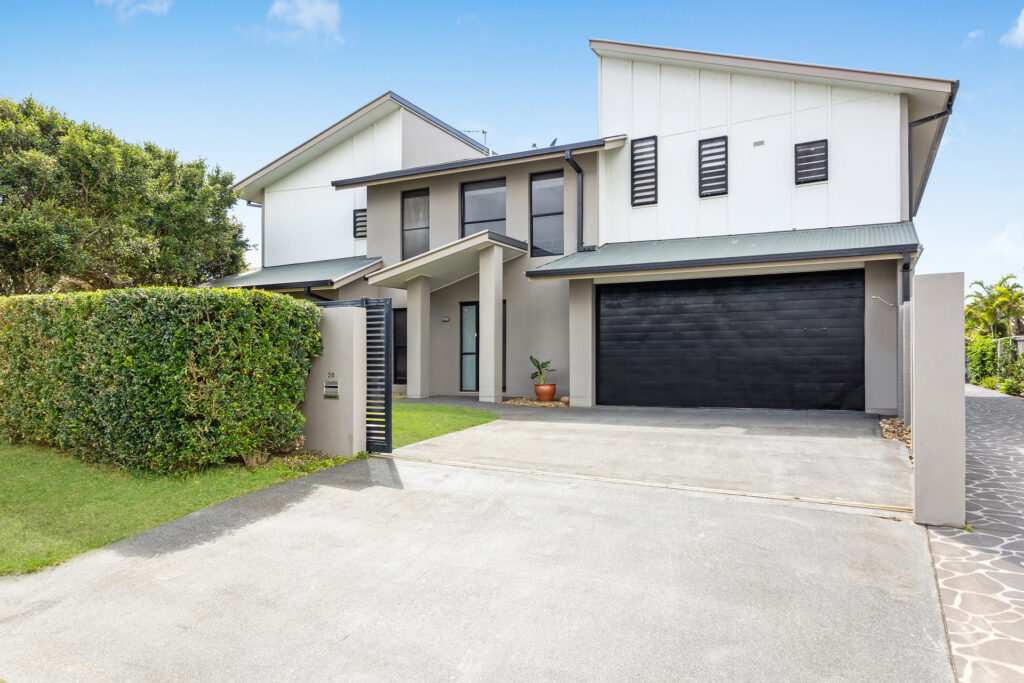 Sold - 26 Killarney Crescent - New Property in Skennars Head - Real Estate by Glenn Mills Sarah Sommerfeld