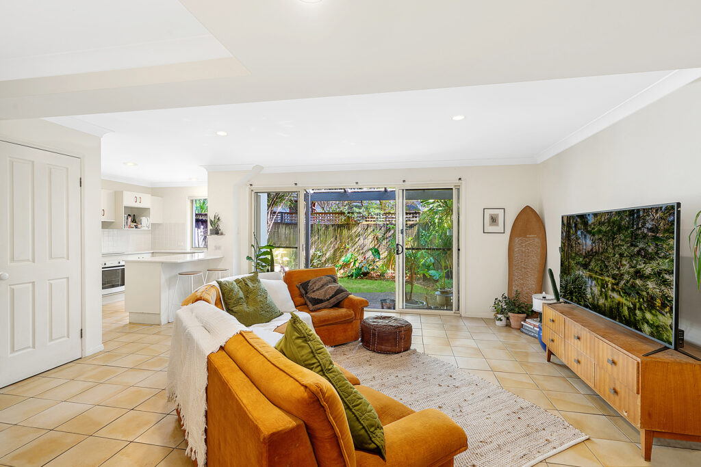 Sold - 2/50 Armstrong Street - New Property in Suffolk Park - Real Estate by Ian Daniels