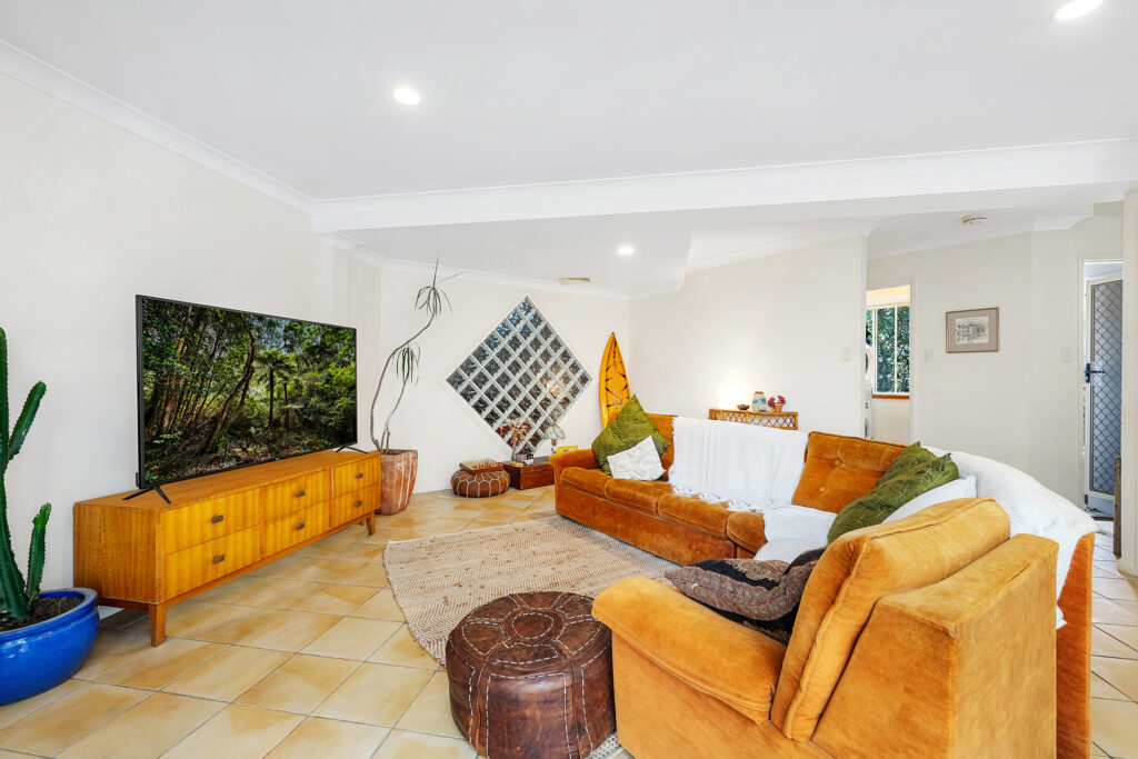 Sold - 2/50 Armstrong Street - New Property in Suffolk Park - Real Estate by Ian Daniels