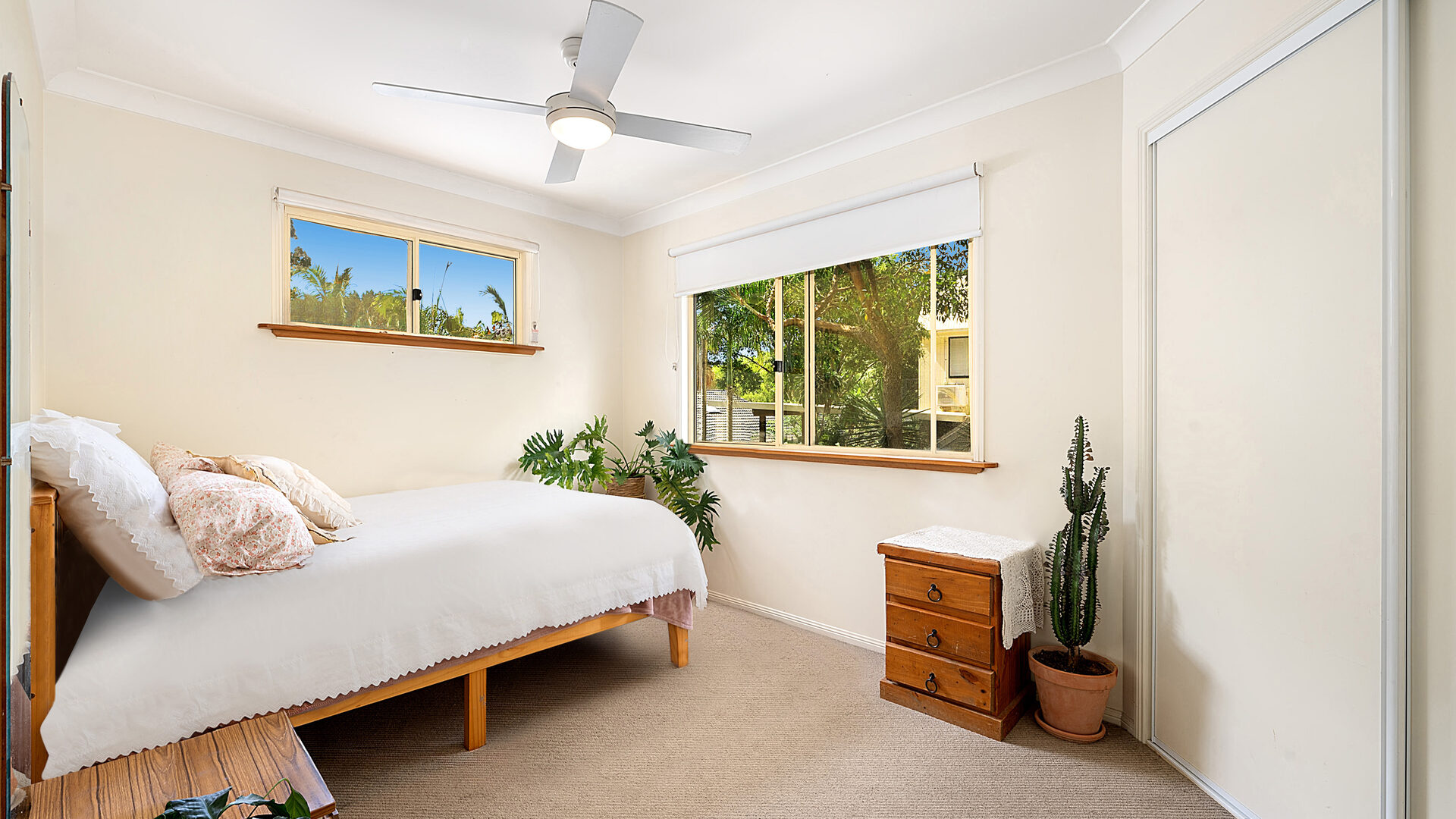 Sold - 2/50 Armstrong Street - New Property in Suffolk Park - Real Estate by Ian Daniels