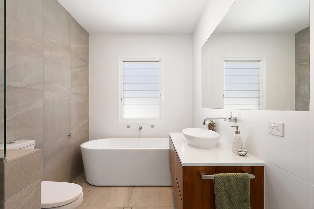 Sold - 6/46 Armstrong Street - New Property in Suffolk Park - Real Estate by Ian Daniels