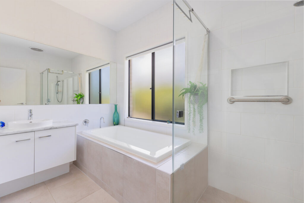 Sold - 29 Quays Drive - New Property in West Ballina - Real Estate by Glenn Mills Sarah Sommerfeld