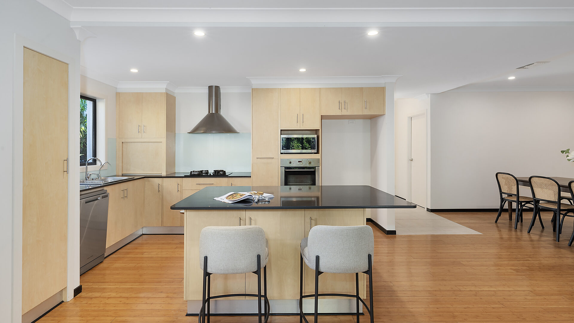 Sold - 27 Woodfield Crescent - New Property in East Ballina - Real Estate by Glenn Mills Sarah Sommerfeld