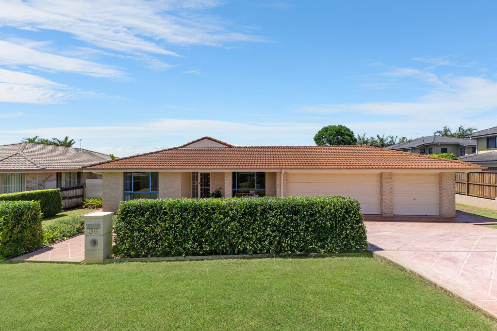 Sold - 36 Redford Drive - New Property in Skennars Head - Real Estate by Glenn Mills Sarah Sommerfeld