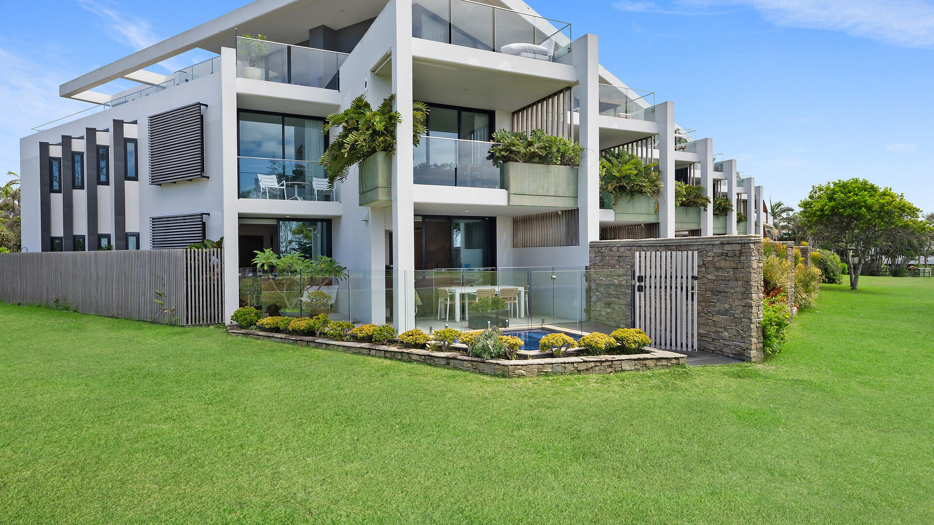 Sold - 4/45 Lawson Street - New Property in Byron Bay - Real Estate by McGrath 